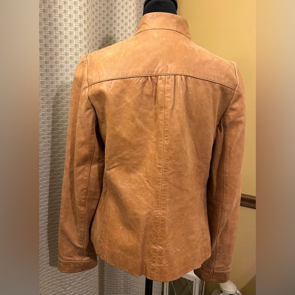 Fossil Elegant 100% Genuine Leather Jacket for Women - Picture 5 of 10